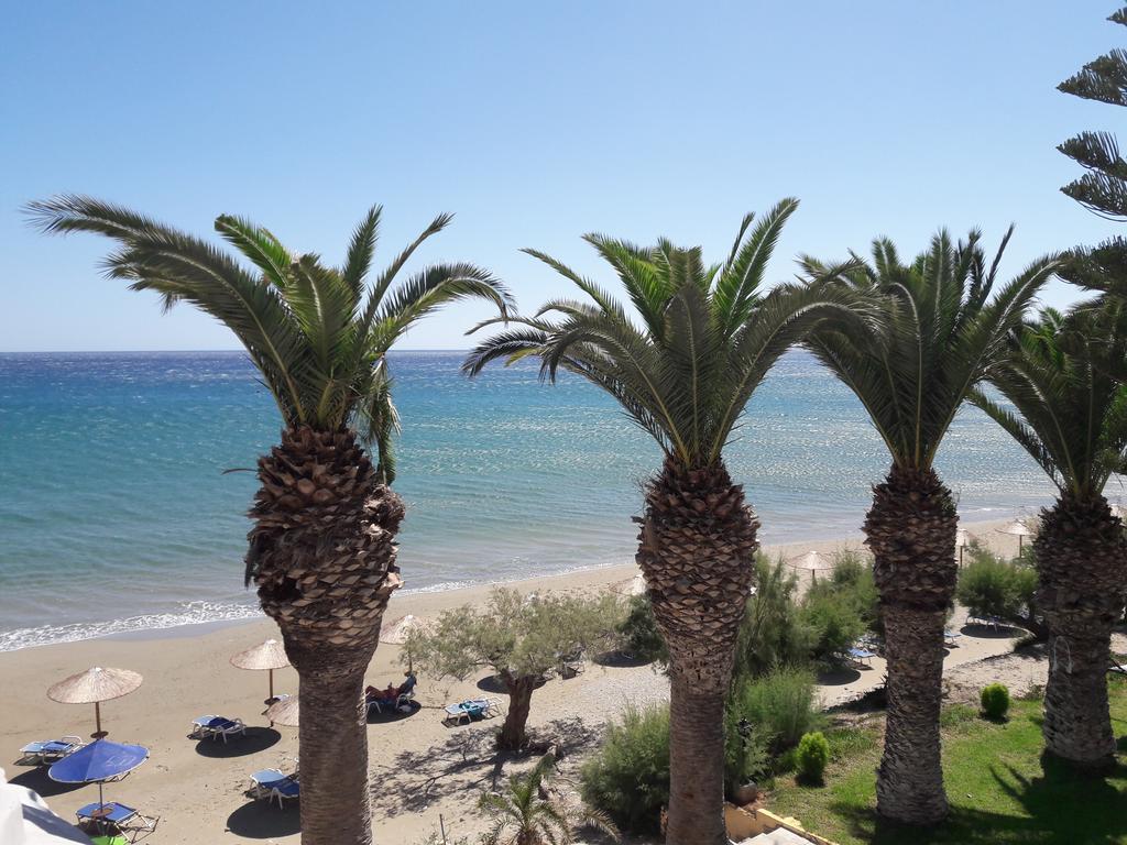 Blue Ocean Apartments Makrýgialos Buitenkant foto