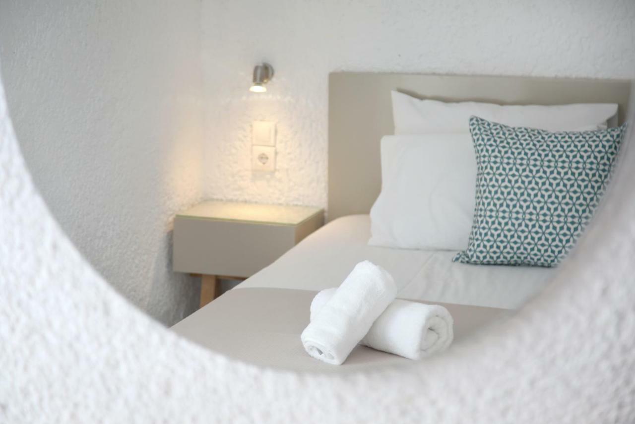 Blue Ocean Apartments Makrýgialos Buitenkant foto