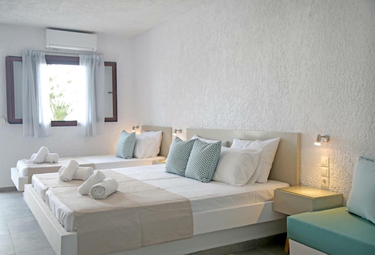 Blue Ocean Apartments Makrýgialos Buitenkant foto